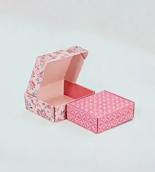 Pink Mailer Boxes