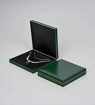 Custom Necklace Boxes